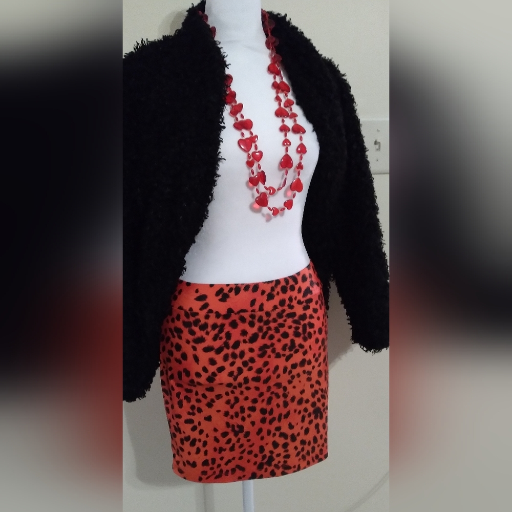 Zenana Outfitters Gorgeous Women's Mini Skirt Size M